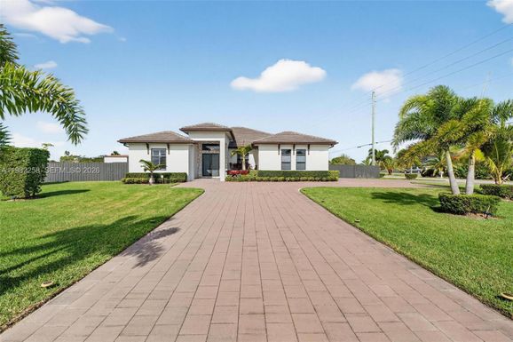 28004 SW 169th Ct, Homestead FL 33030