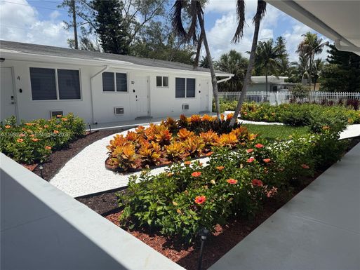 1300 NE 110th St # 8, Miami FL 33161