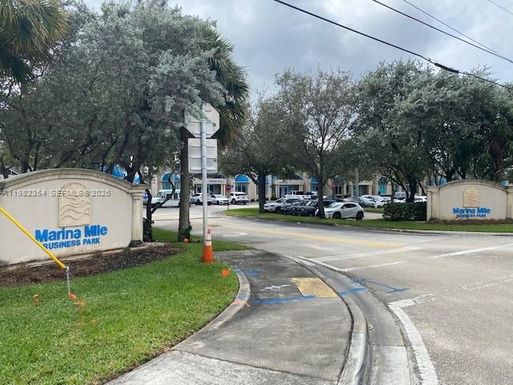 2800 W State Road 84 # 102, Dania Beach FL 33312