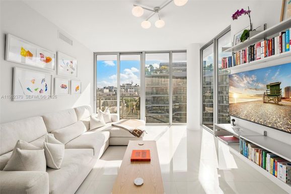 9940 W Bay Harbor Dr, Bay Harbor Islands FL 33154