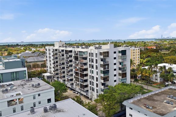 575 Crandon Blvd # 707, Key Biscayne FL 33149