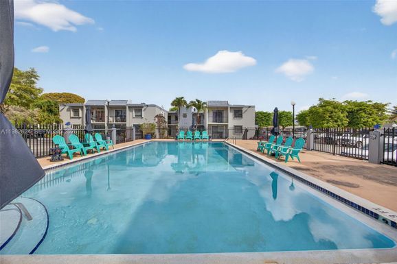 3181 SW 13th St # 416, Miami FL 33145