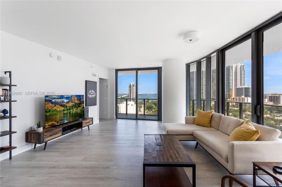 121 NE 34th St # 1204, Miami FL 33137