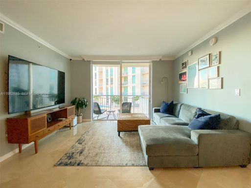 9055 SW 73rd Ct # 908, Miami FL 33156