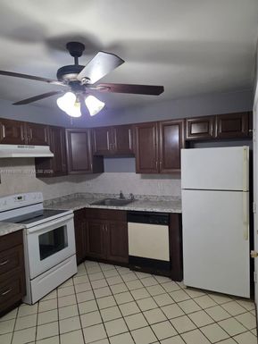 2061 NW 47th Ter # 111, Lauderhill FL 33313