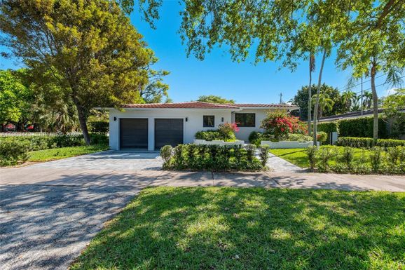 3411 Riviera Dr, Coral Gables FL 33134