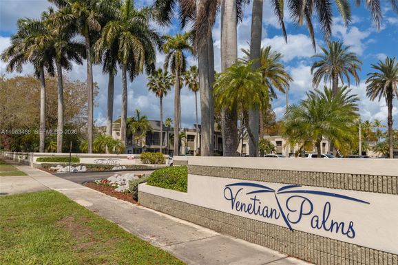 7945 SW 104th St # 106C, Miami FL 33156