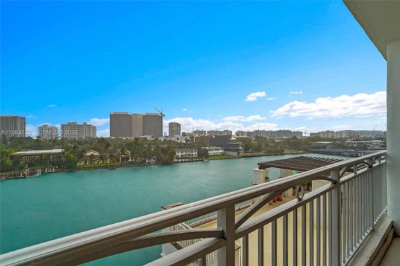 9751 E Bay Harbor Dr # 6C, Bay Harbor Islands FL 33154