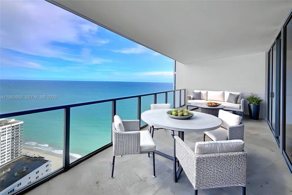 3101 S Ocean Dr # 3203, Hollywood FL 33019