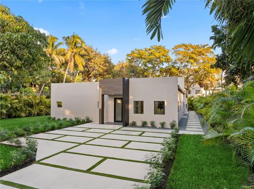 12335 Griffing Blvd, North Miami FL 33161