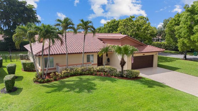 9703 NW 20th St, Coral Springs FL 33071