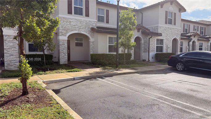 12383 NW 23rd Ct, Miami FL 33167