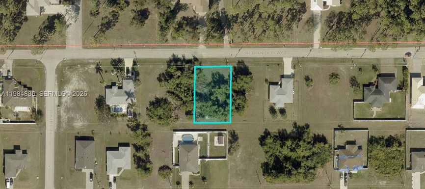 614 Jacaranda Pkwy E, Cape Coral FL 33909