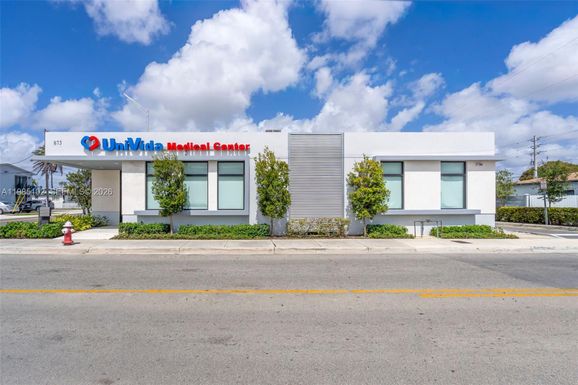 875 E 41st St, Hialeah FL 33013