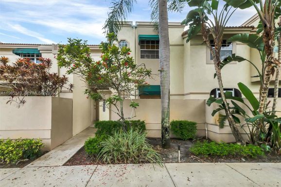 6538 Via Regina # 9, Boca Raton FL 33433