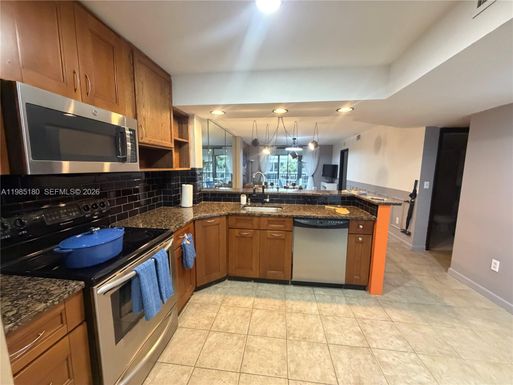 896 N Federal Hwy # 326, Lantana FL 33462