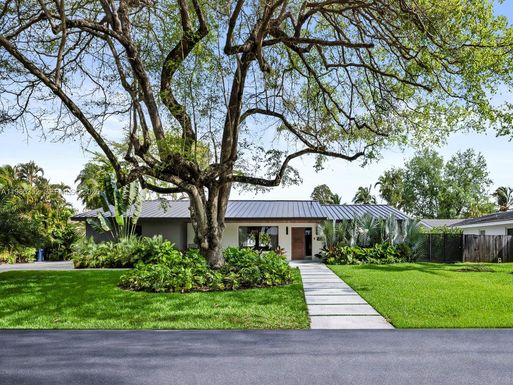 7945 SW 141st Ter, Palmetto Bay FL 33158