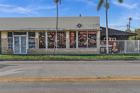 992 NE 167th St, North Miami Beach FL 33162