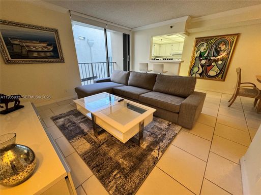 2625 Collins Ave # 320, Miami Beach FL 33140