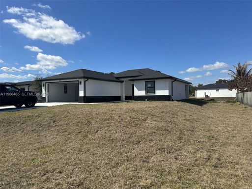 712 EUSTON AVENUE S, Lehigh Acres FL 33974
