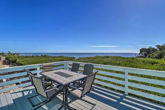 6501 Oceanview Ave, Marathon FL 33050