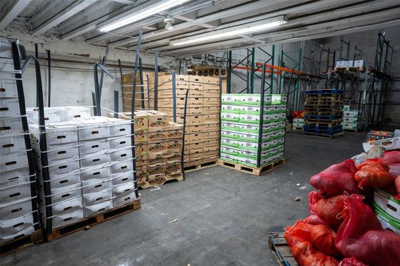 1217 NW 21st Street, Miami FL 33142