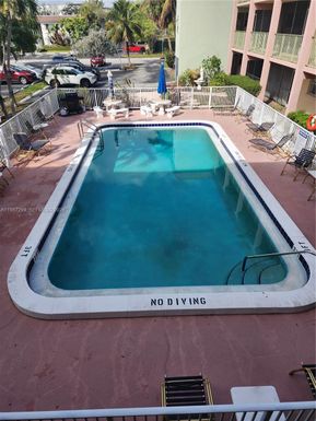 100 SE 6th Ave # 107, Pompano Beach FL 33060