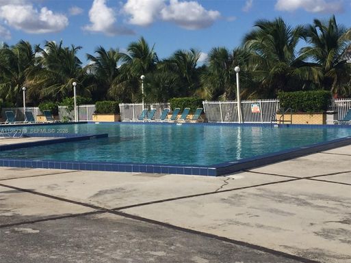 14211 N Kendall Dr # 201E, Miami FL 33186