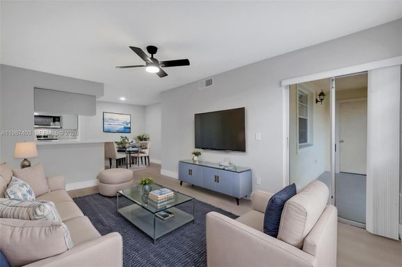 1247 SW 46th Ave # 1314, Pompano Beach FL 33069