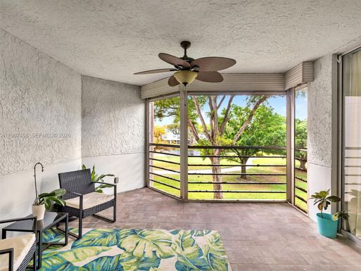 1811 Sabal Palm Dr # 307, Davie FL 33324