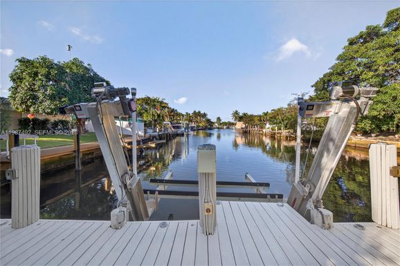 371 SE 3rd St # 371, Pompano Beach FL 33060