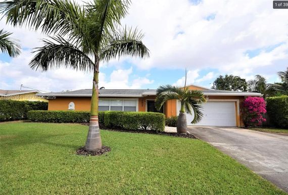 1003 SW 24th Ave, Boynton Beach FL 33426