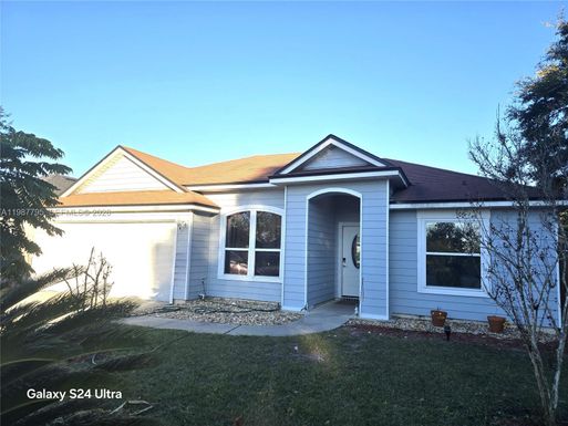 615 Abbey Court, Other City - In The State Of Florida FL 32073