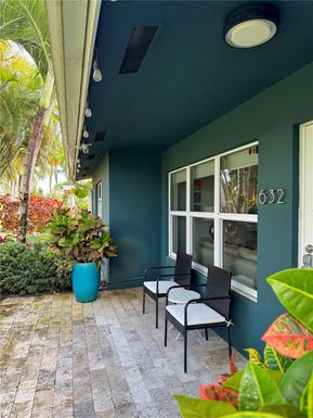 632 NW 28th Ct, Wilton Manors FL 33311