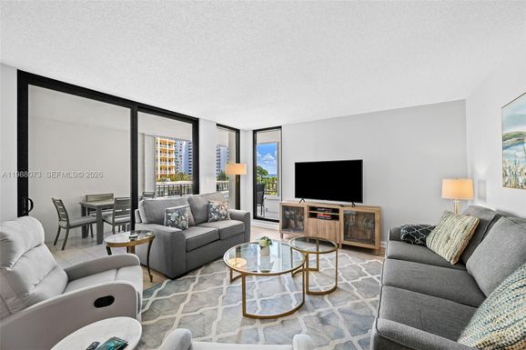 1401 S Ocean Blvd # 407, Pompano Beach FL 33062