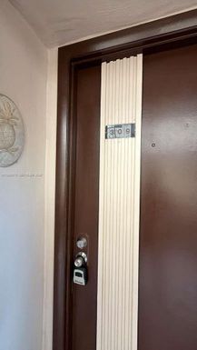 8420 SW 133rd Ave Rd # 309, Miami FL 33183