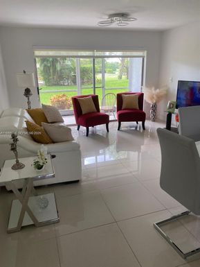 8838 W Mcnab Rd # 104, Tamarac FL 33321