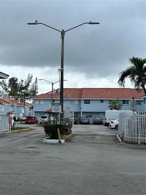 550 SW 115th Ave # 304F, Sweetwater FL 33174