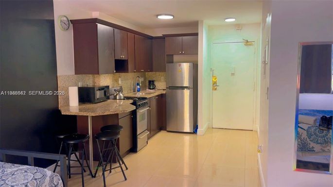 710 Washington Ave # 209, Miami Beach FL 33139