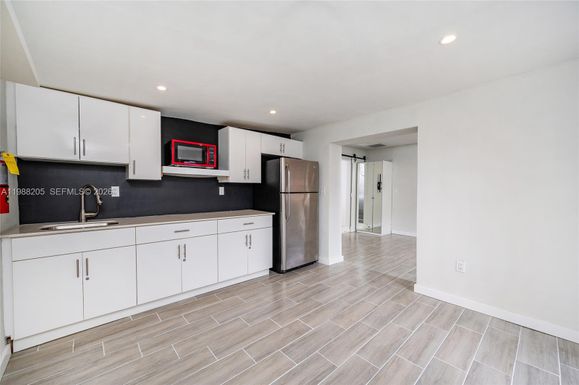 10954 SW 157th Ter # 1, Miami FL 33157