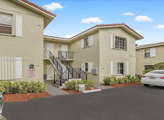 4103 Riverside Dr, Coral Springs FL 33065