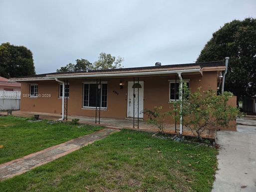 4946 NW 186th St, Miami Gardens FL 33055