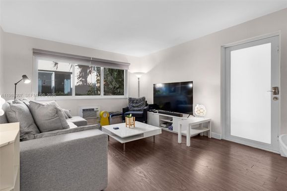 1117 Meridian Ave # 1117, Miami Beach FL 33139