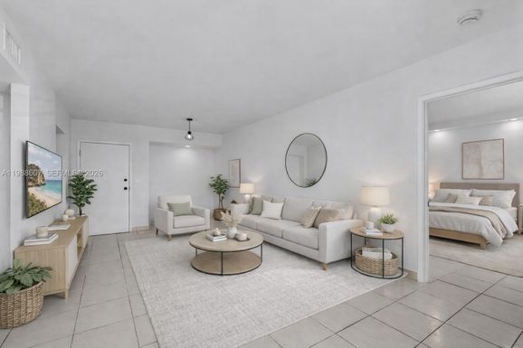 8320 NW 8th St # 414, Miami FL 33126