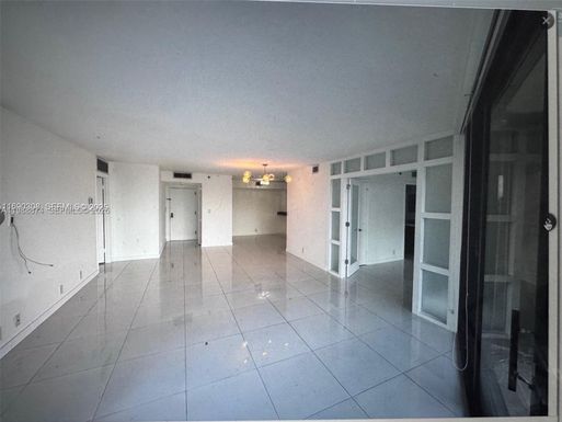 4000 Towerside Ter # 609, Miami FL 33138