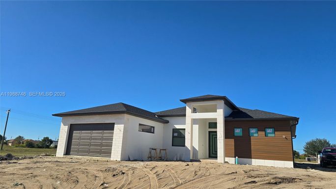 2006 Nelson RD N, Cape Coral FL 33993