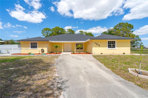 17075 Orange Grove Blvd, Loxahatchee FL 33470