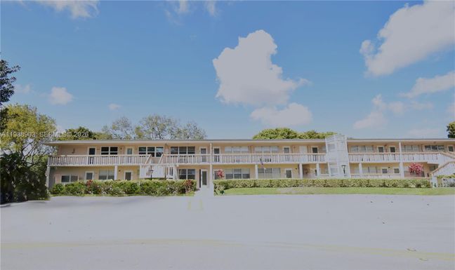 152 Ventnor J # 152, Deerfield Beach FL 33442