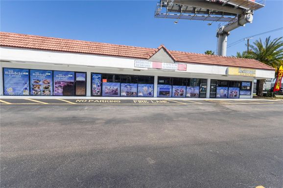 10550 NW 77 Ct, Hialeah Gardens FL 33016