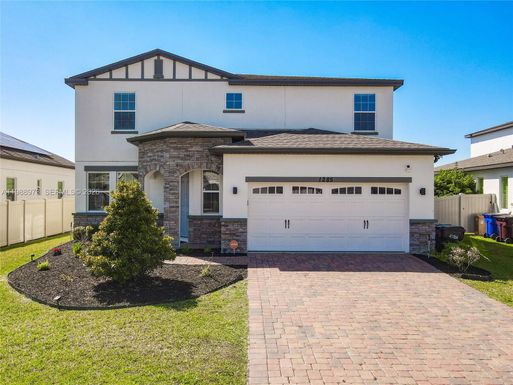 1285 Hilltop Place, Saint Cloud FL 34772